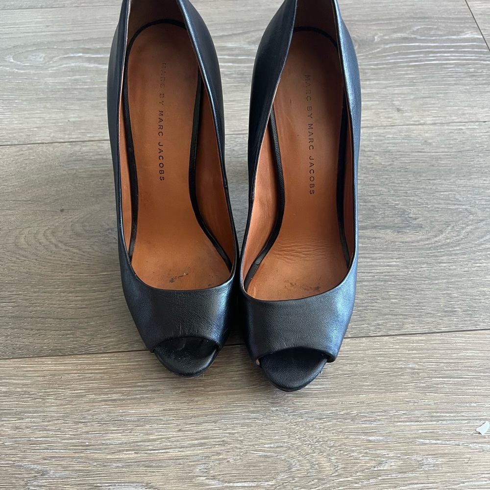 Marc Jacobs Black Peep Toe Heels